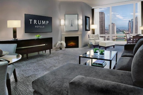 Trump International Hotel & Tower Chicago image 39